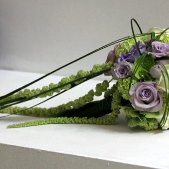 Bouquet Mariée chute mauve © Fleur d’Ô 2016