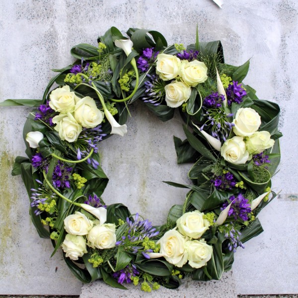 couronne design blanc bleu © Fleur d’Ô 2016