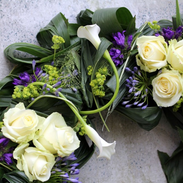 couronne design blanc bleu © Fleur d’Ô 2016